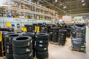 Автомобилисты Новосибирска и Омска скупили почти половину зимних шин в России